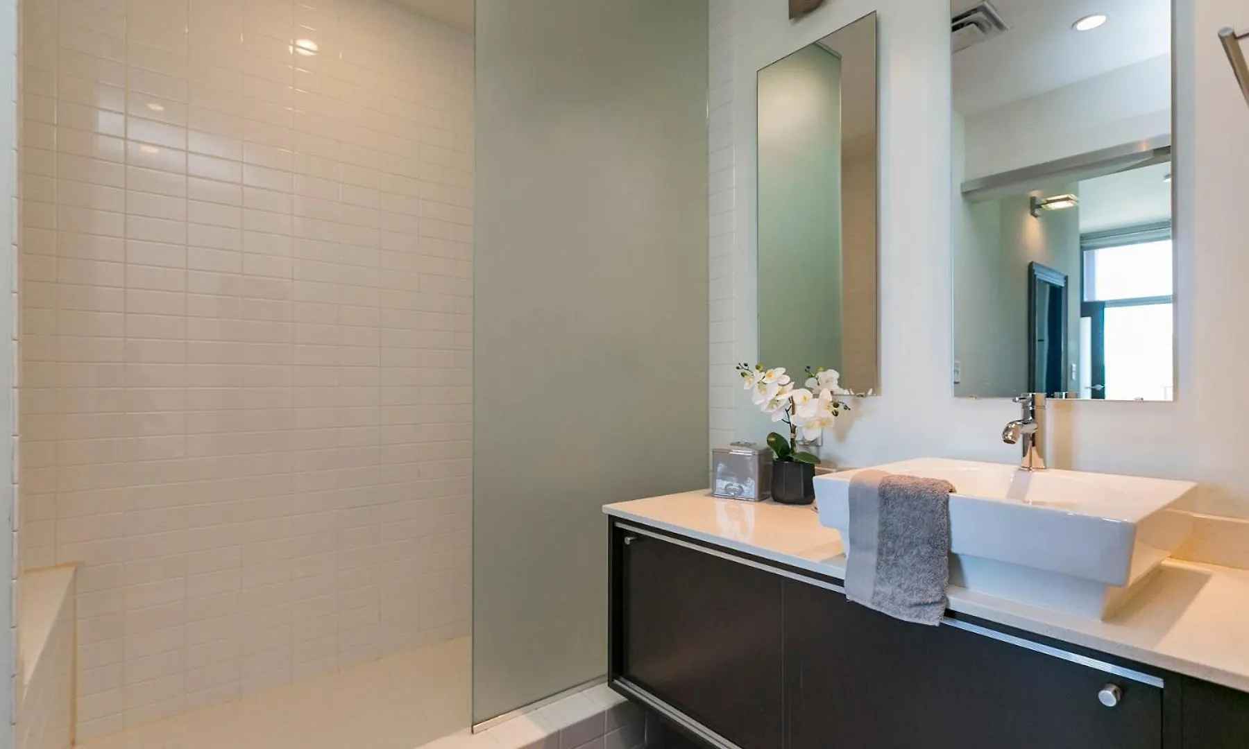 Holiday home 5M306- Mid Century Modern Condo Nashville